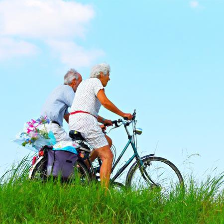 découvrez notre mutuelle santé spécialement conçue pour les seniors, offrant des garanties adaptées à vos besoins de santé, des tarifs compétitifs et un accompagnement personnalisé pour un bien-être optimal.