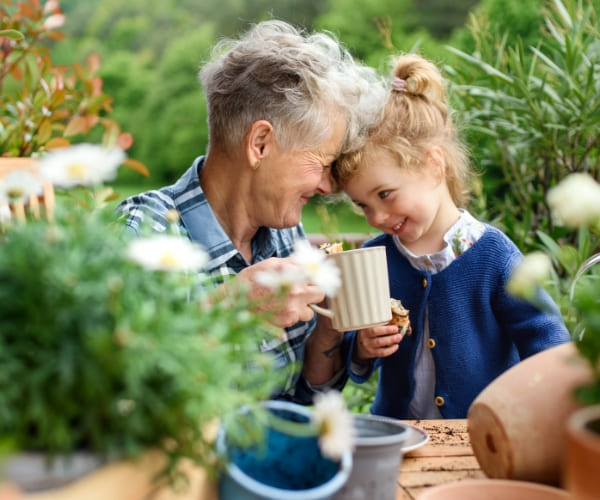 découvrez nos tarifs avantageux pour les mutuelles seniors. protégez votre santé tout en maîtrisant votre budget grâce à nos offres adaptées aux besoins des personnes âgées.