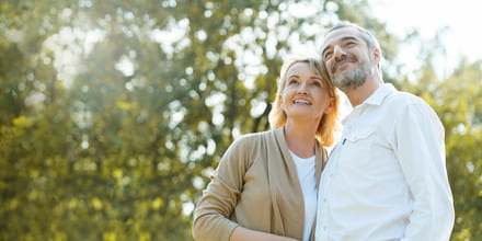 découvrez comment choisir une mutuelle économique adaptée à votre couple. comparez les options, trouvez la couverture idéale pour vos besoins santé et économisez sur vos dépenses médicales.