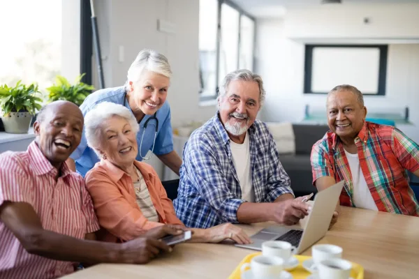 découvrez nos solutions de complémentaire santé dédiées aux seniors, offrant une couverture adaptée aux besoins spécifiques des personnes âgées, incluant remboursement de soins, hospitalisation et médecines douces. protégez votre santé tout en maîtrisant votre budget.